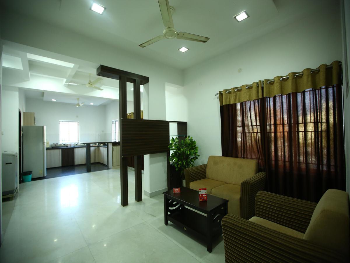 Hotel Oyo 2282 Velachery 3*